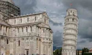 altura torre pisa